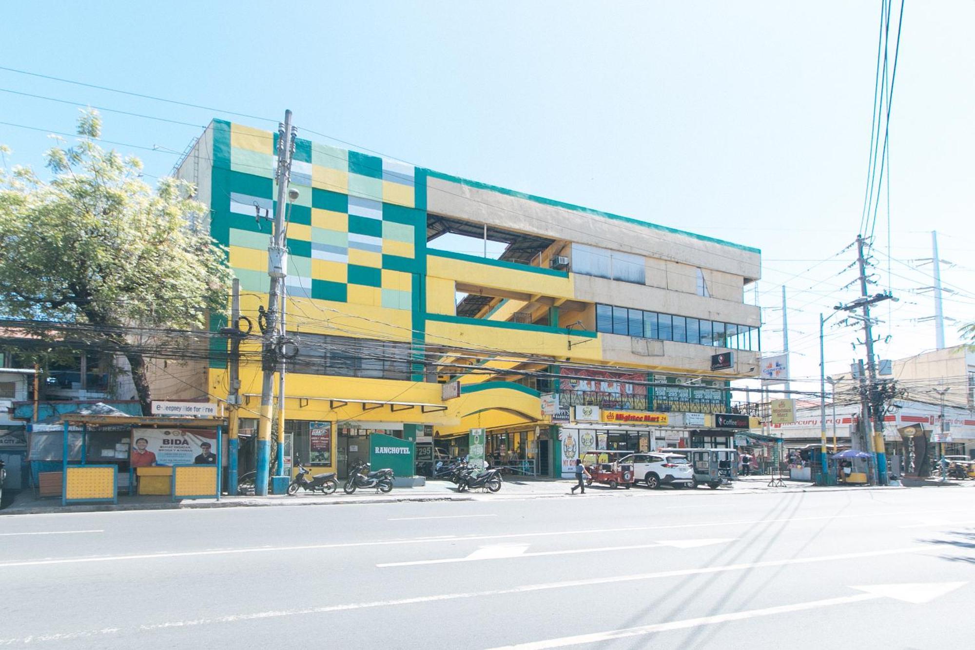 Reddoorz Near Sm City Muntinlupa San Pedro  Exterior photo