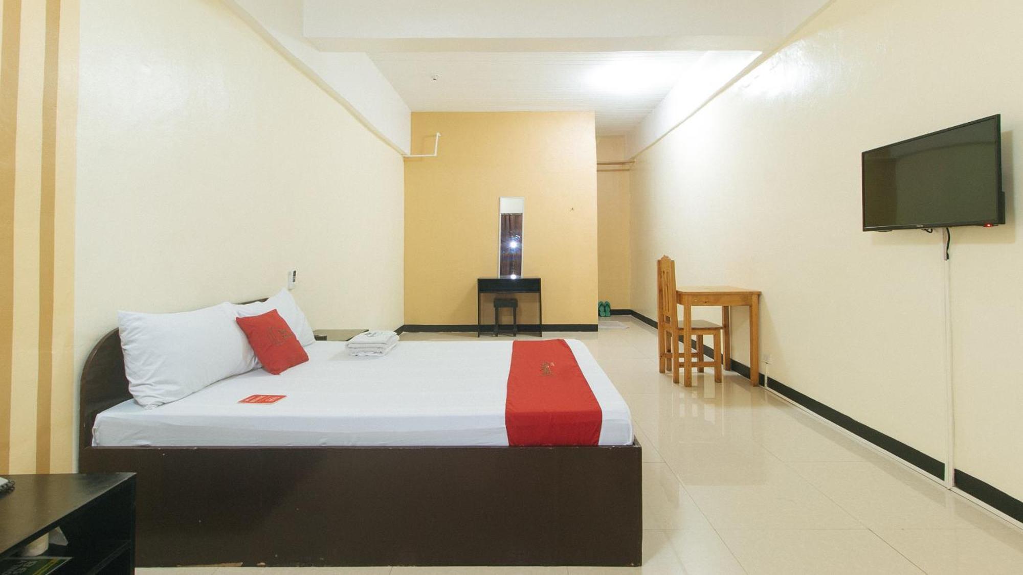 Reddoorz Near Sm City Muntinlupa San Pedro  Exterior photo